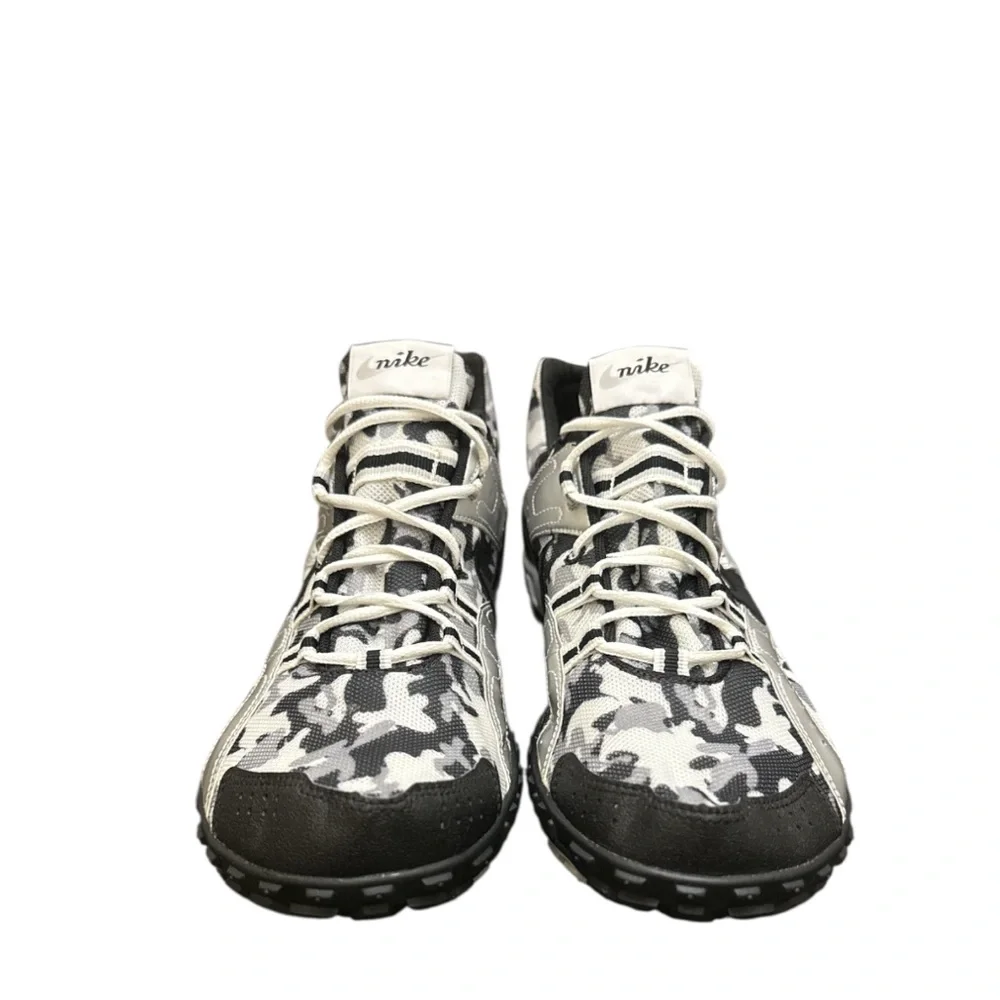 NIKE - WAFFLE XC SPIKE-LESS WHITE BLACK GREY BOWERMAN SERIES SNEAKERS